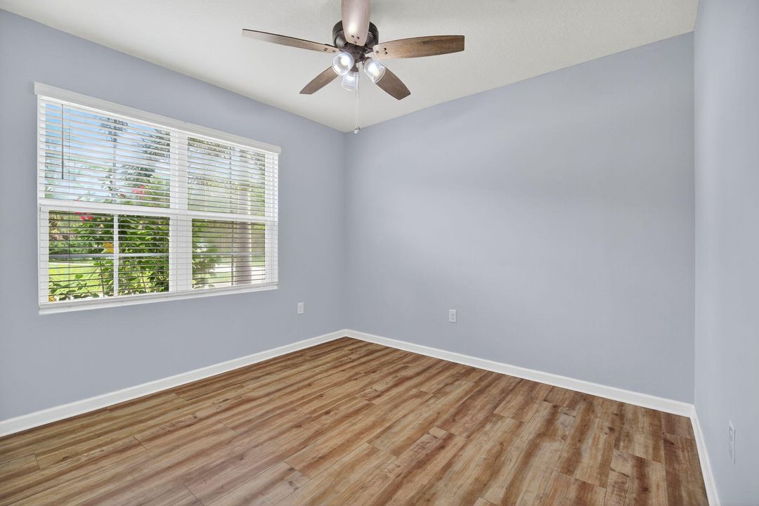 Activo con contrato: $362,000 (4 camas, 2 baños, 1846 Pies cuadrados)