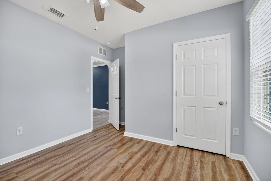 Activo con contrato: $362,000 (4 camas, 2 baños, 1846 Pies cuadrados)