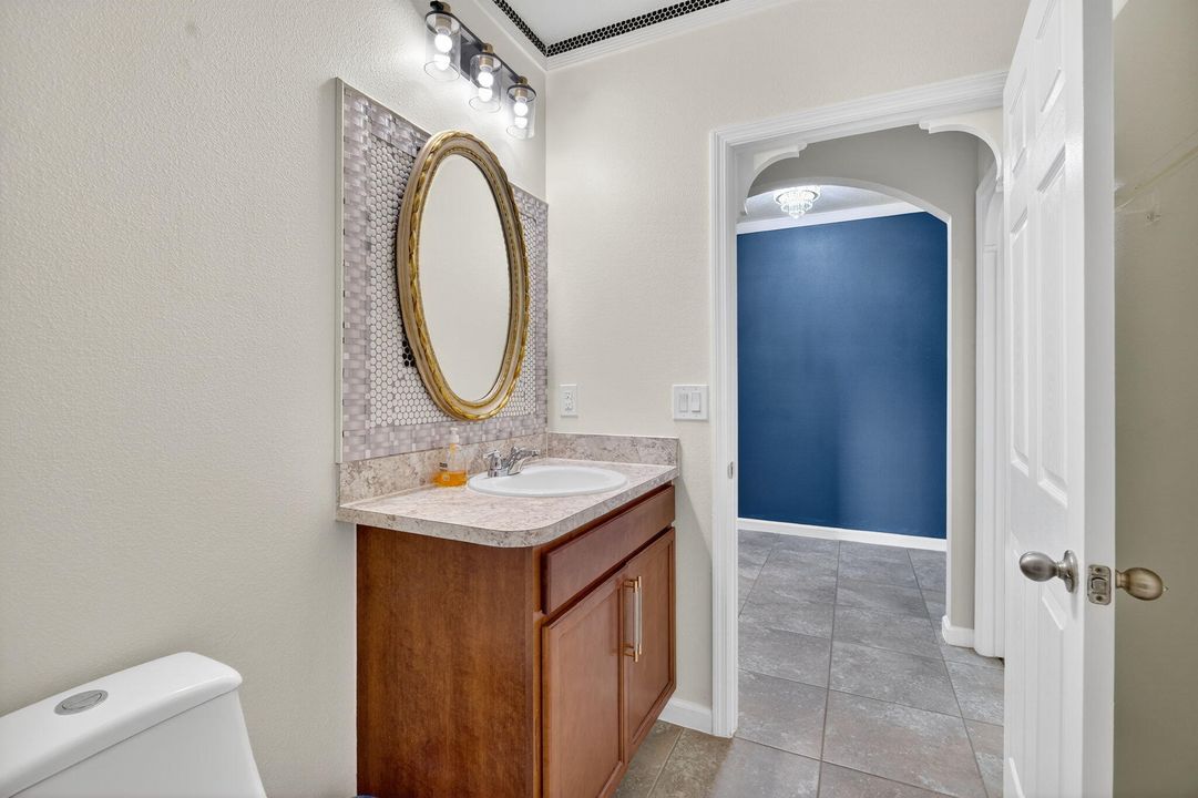 Activo con contrato: $362,000 (4 camas, 2 baños, 1846 Pies cuadrados)