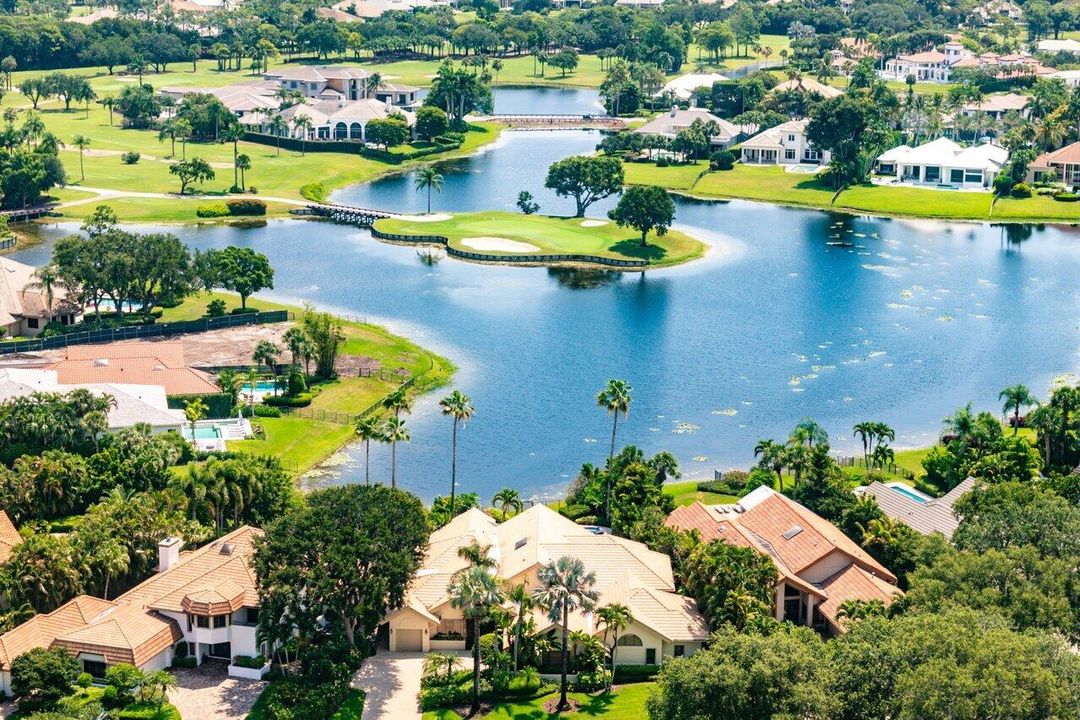 En Venta: $5,099,000 (5 camas, 5 baños, 5265 Pies cuadrados)