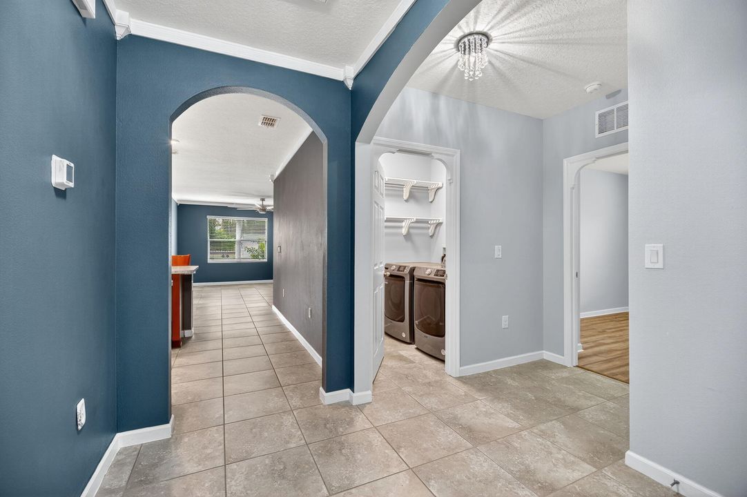 В аренду: $2,400 (4 спален, 2 ванн, 1846 Квадратных фут)