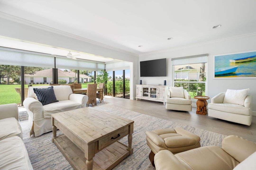 待售: $750,000 (3 贝兹, 3 浴室, 1720 平方英尺)