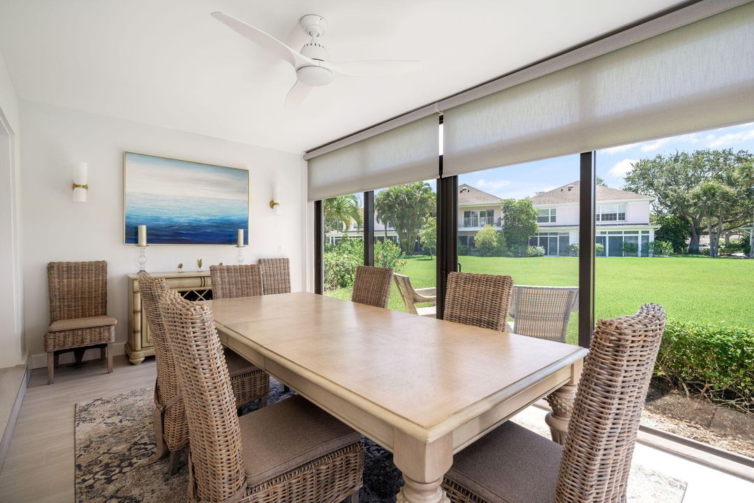 待售: $750,000 (3 贝兹, 3 浴室, 1720 平方英尺)