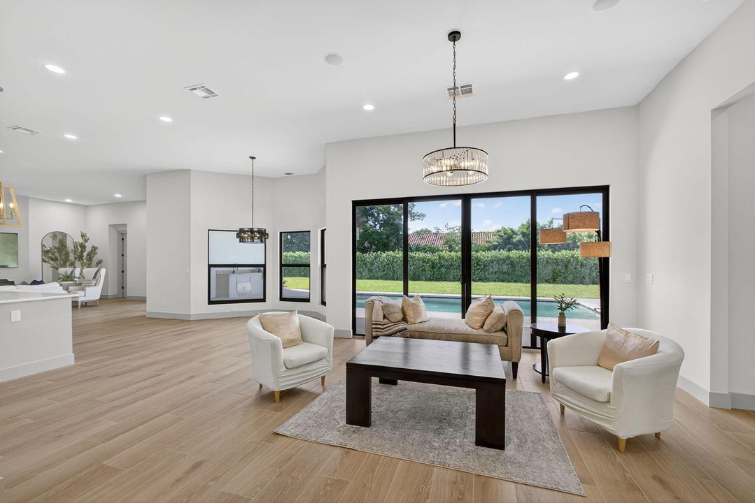 For Sale: $2,700,000 (4 beds, 4 baths, 3481 Square Feet)