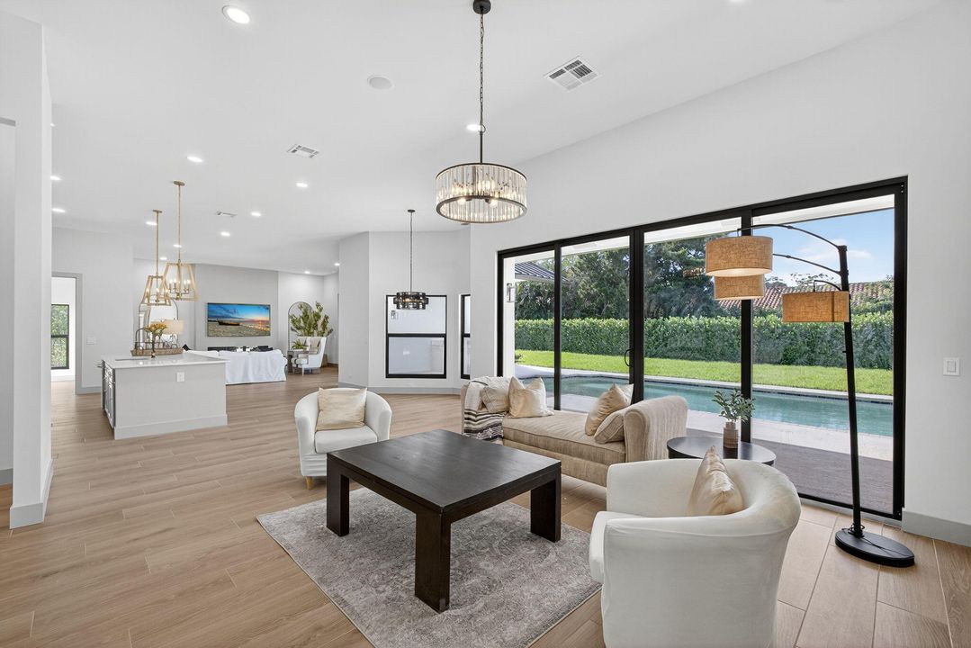 For Sale: $2,700,000 (4 beds, 4 baths, 3481 Square Feet)