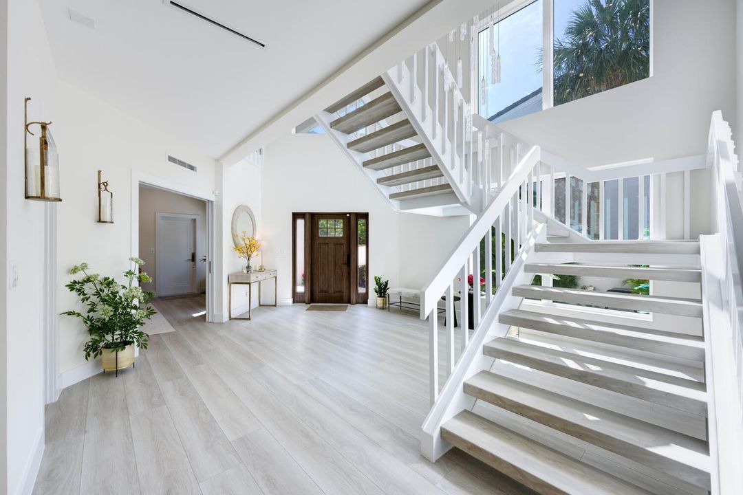 For Rent: $25,000 (4 beds, 3 baths, 3598 Square Feet)