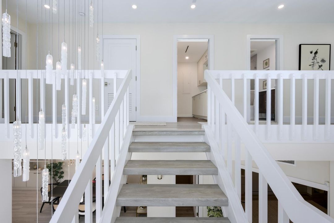 For Rent: $25,000 (4 beds, 3 baths, 3598 Square Feet)