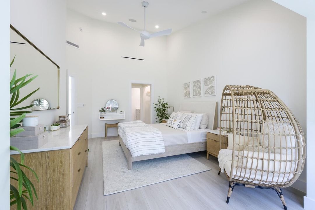 For Rent: $25,000 (4 beds, 3 baths, 3598 Square Feet)