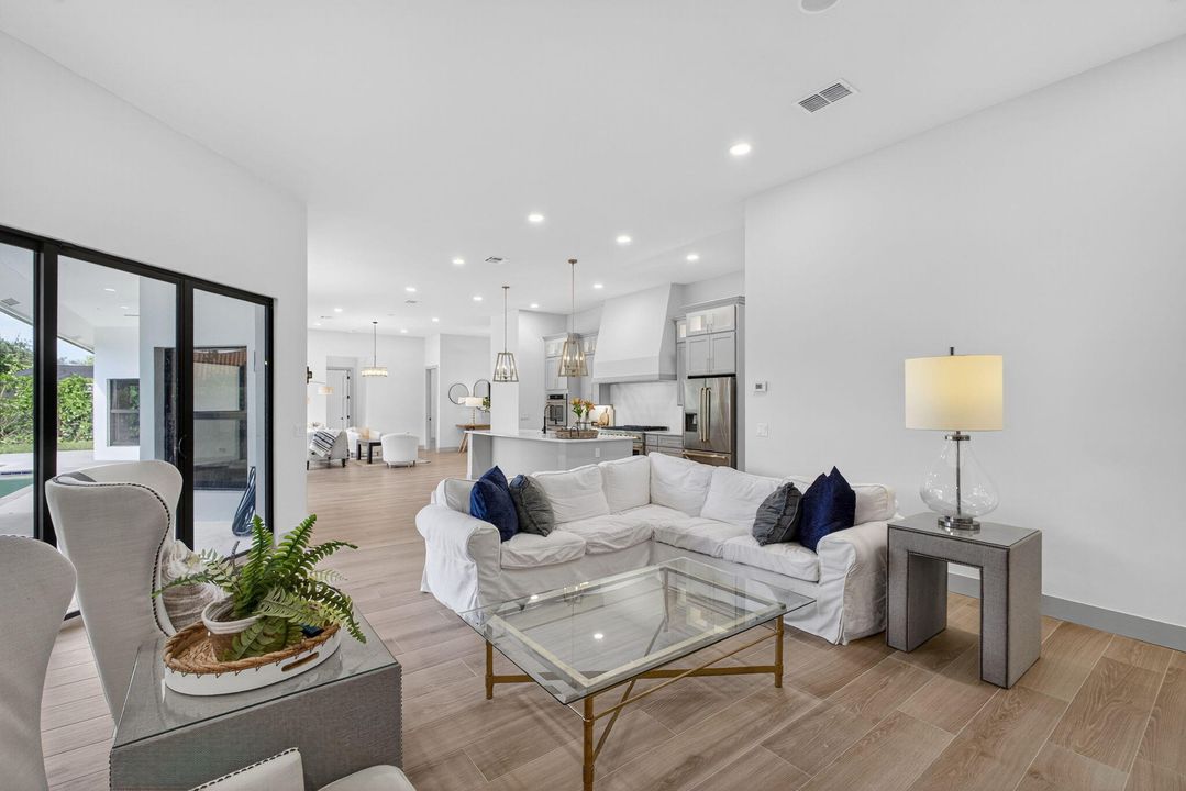 For Sale: $2,700,000 (4 beds, 4 baths, 3481 Square Feet)