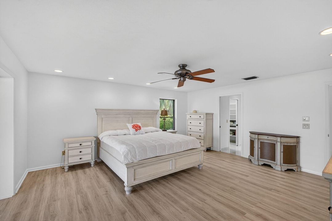 待售: $1,662,500 (3 贝兹, 2 浴室, 2384 平方英尺)