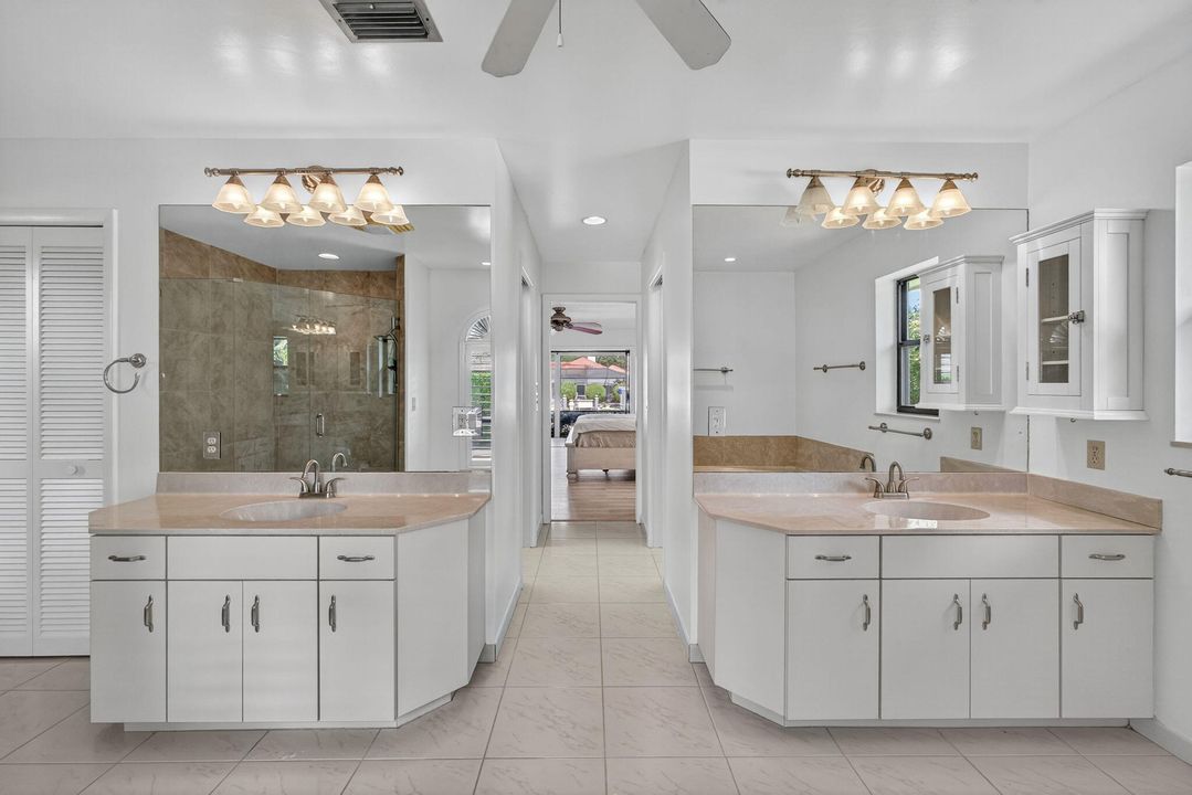 待售: $1,662,500 (3 贝兹, 2 浴室, 2384 平方英尺)