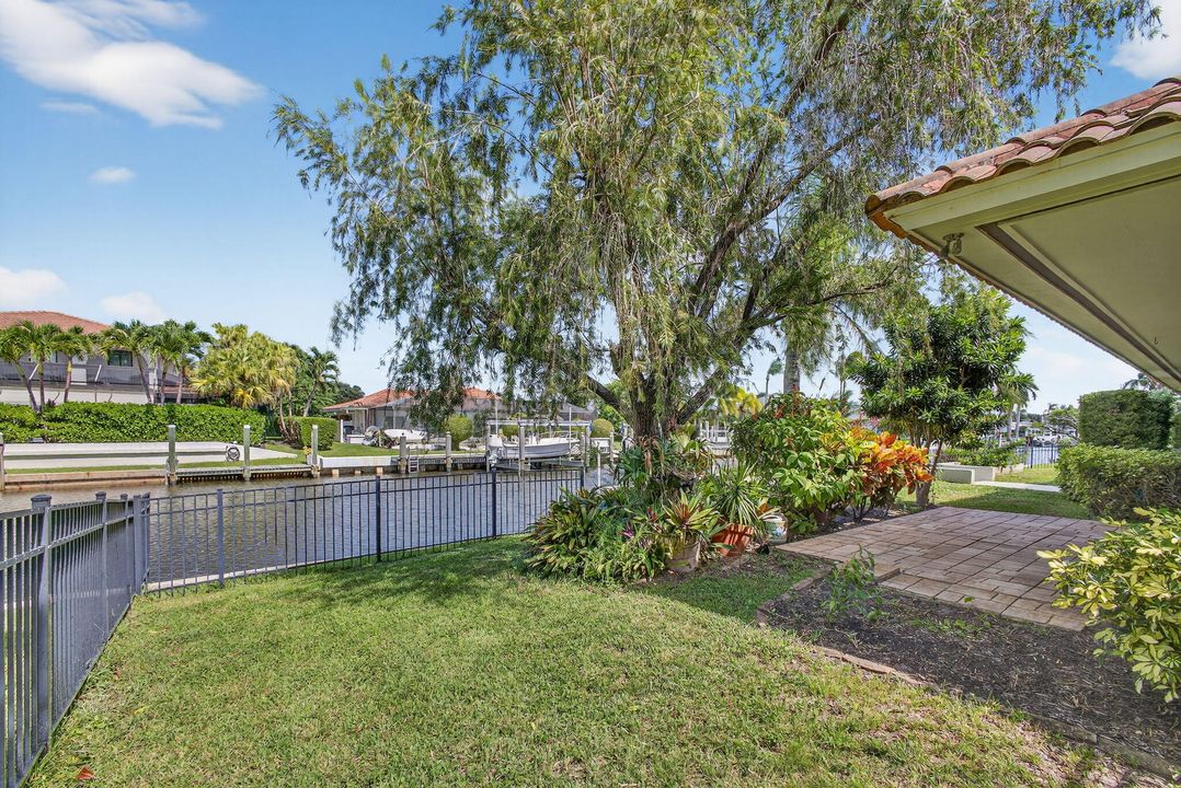 待售: $1,662,500 (3 贝兹, 2 浴室, 2384 平方英尺)