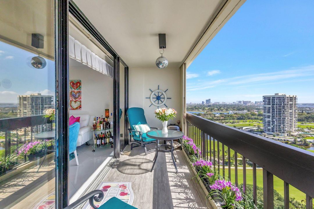 На продажу: $349,000 (1 спален, 1 ванн, 894 Квадратных фут)