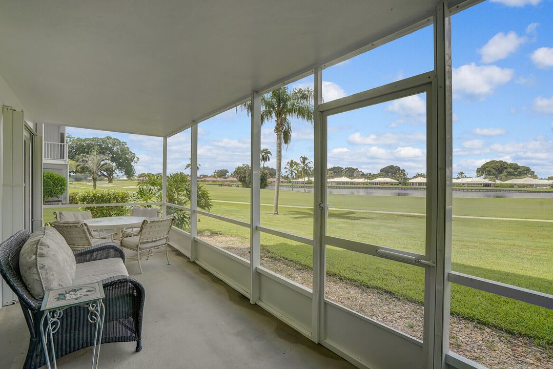 For Sale: $365,000 (3 beds, 2 baths, 1711 Square Feet)