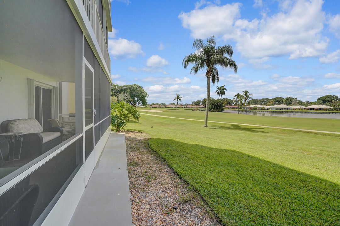 For Sale: $365,000 (3 beds, 2 baths, 1711 Square Feet)