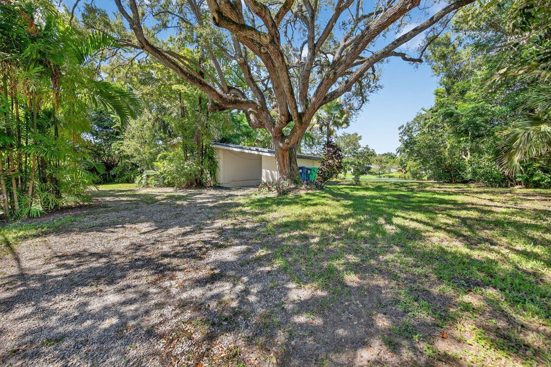 На продажу: $1,985,000 (3 спален, 2 ванн, 1404 Квадратных фут)