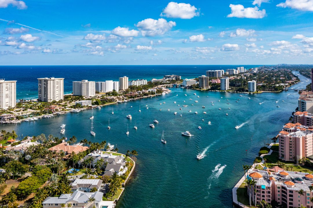 合同活跃: $6,500 (2 贝兹, 2 浴室, 1130 平方英尺)