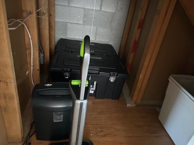 待售: $275,000 (2 贝兹, 2 浴室, 1230 平方英尺)