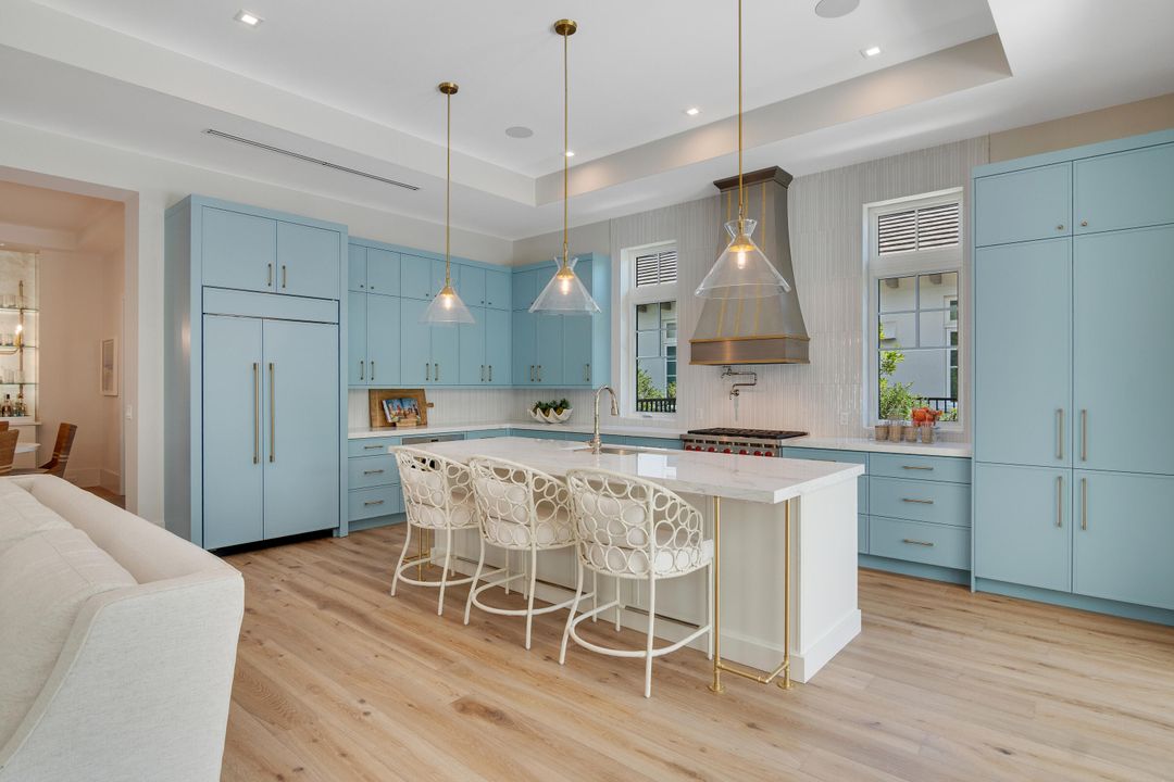 For Sale: $4,000,000 (4 beds, 4 baths, 3542 Square Feet)