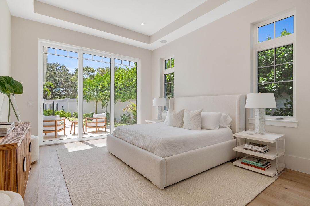 For Sale: $4,000,000 (4 beds, 4 baths, 3542 Square Feet)