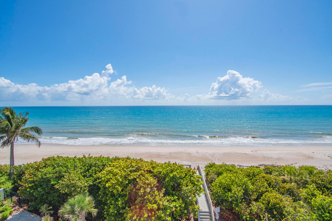 For Sale: $4,000,000 (4 beds, 4 baths, 3542 Square Feet)