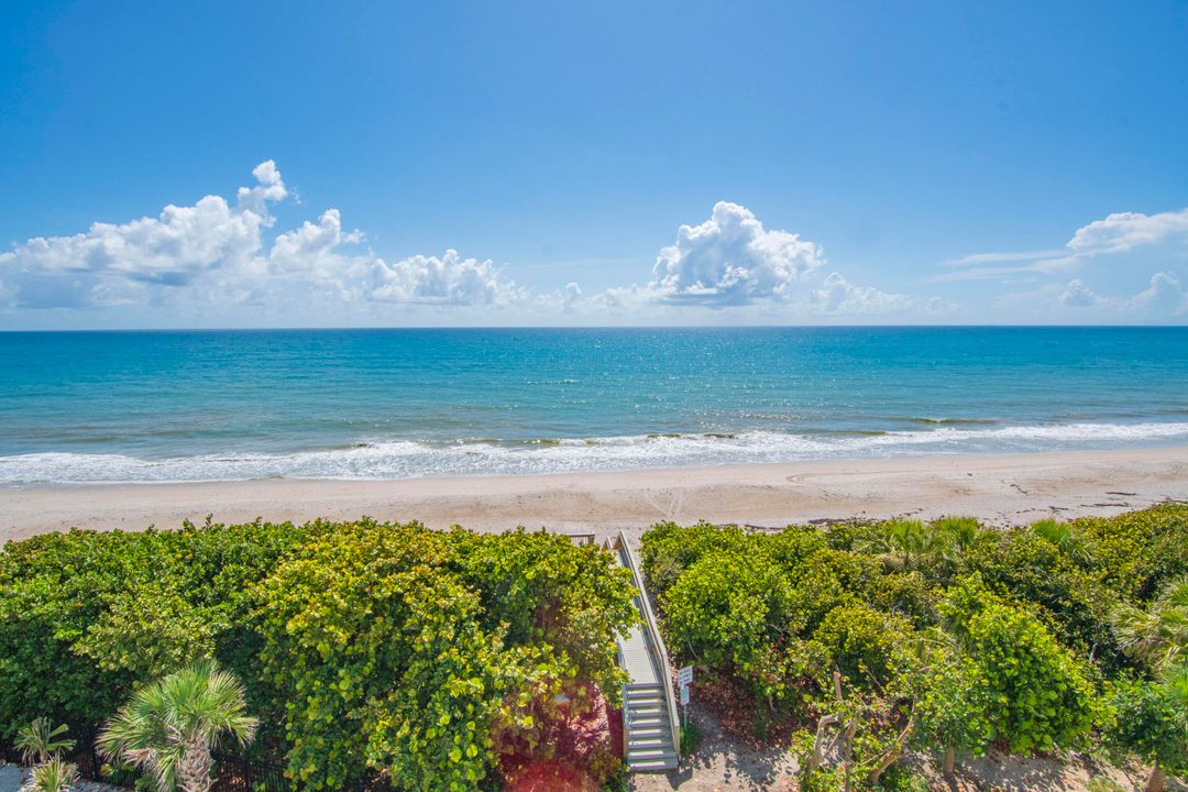 For Sale: $4,000,000 (4 beds, 4 baths, 3542 Square Feet)