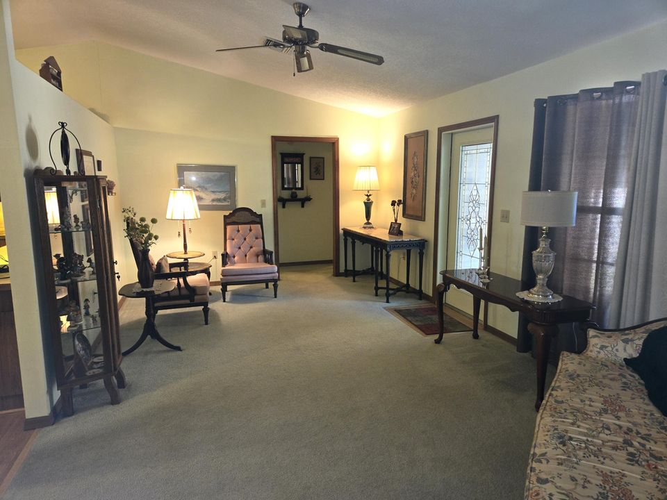 For Sale: $339,000 (3 beds, 2 baths, 1700 Square Feet)