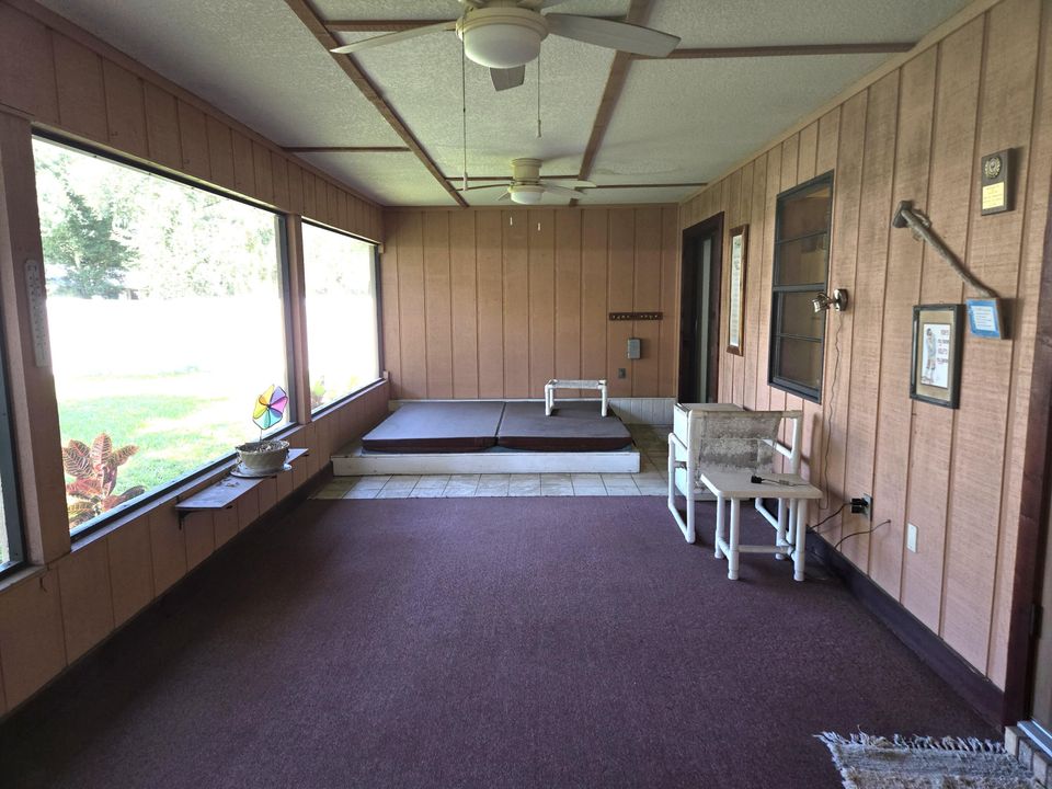 For Sale: $339,000 (3 beds, 2 baths, 1700 Square Feet)