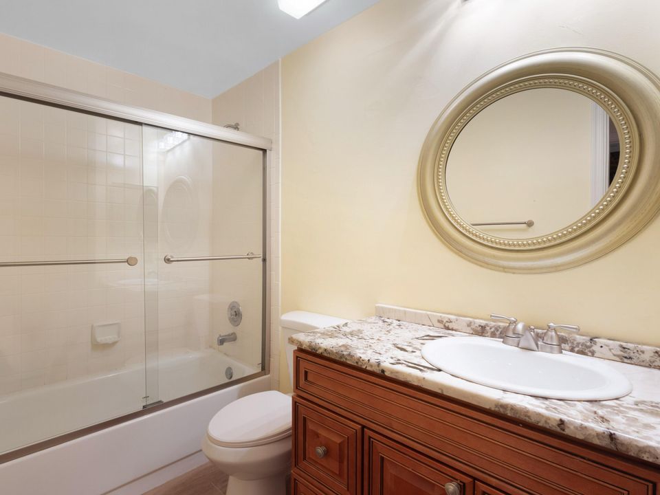 Active With Contract: $249,000 (2 beds, 2 baths, 1496 Square Feet)