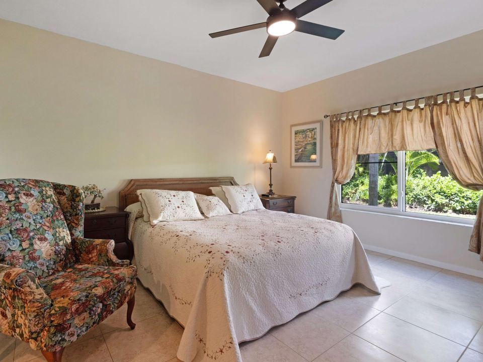 Active With Contract: $249,000 (2 beds, 2 baths, 1496 Square Feet)