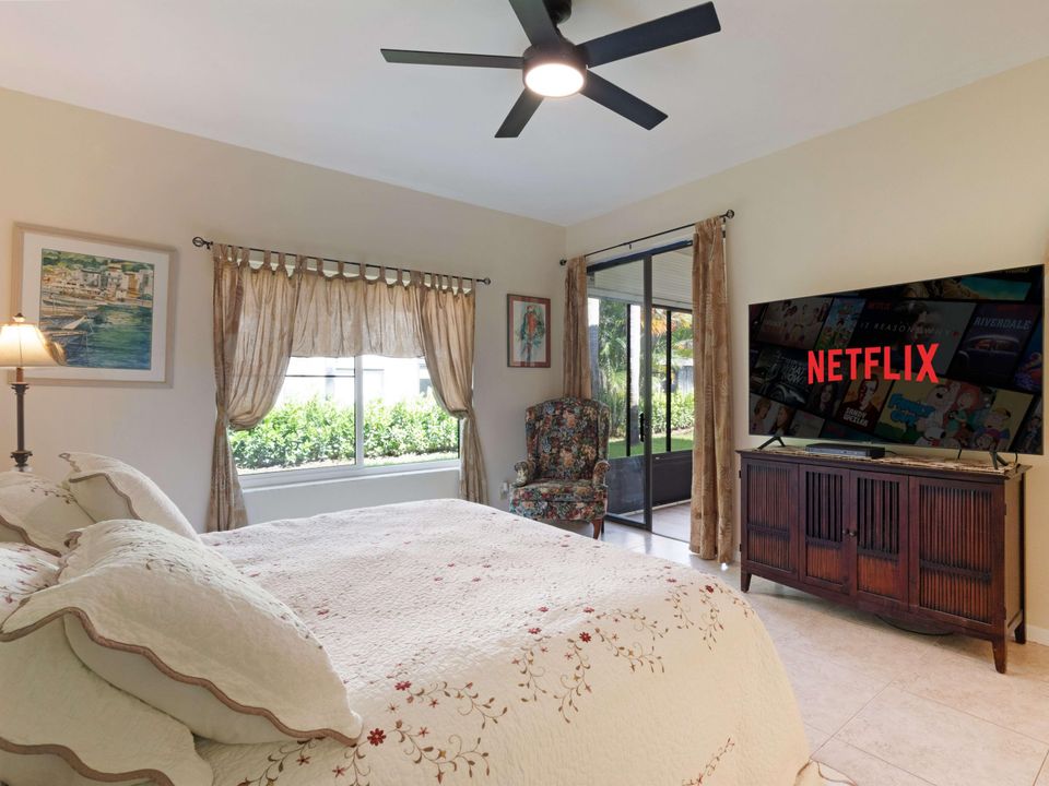 Active With Contract: $249,000 (2 beds, 2 baths, 1496 Square Feet)