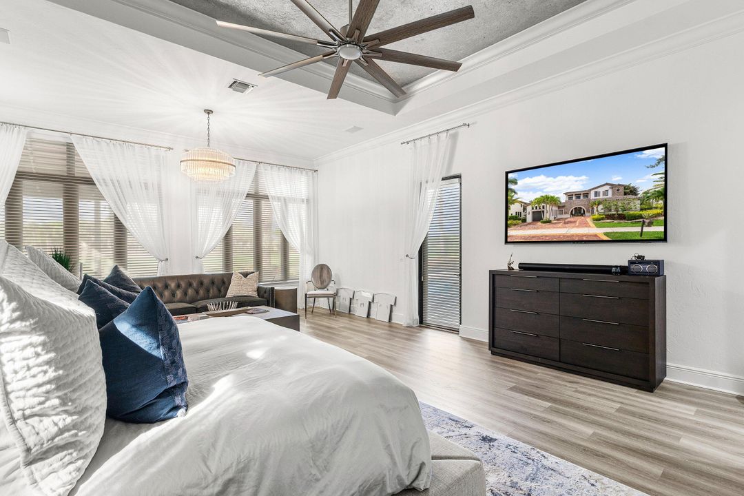 На продажу: $2,750,000 (6 спален, 5 ванн, 4813 Квадратных фут)