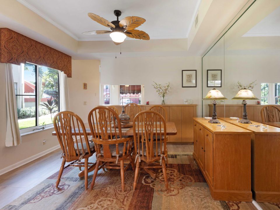 Active With Contract: $249,000 (2 beds, 2 baths, 1496 Square Feet)