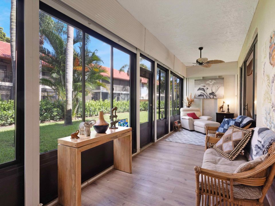 Active With Contract: $249,000 (2 beds, 2 baths, 1496 Square Feet)