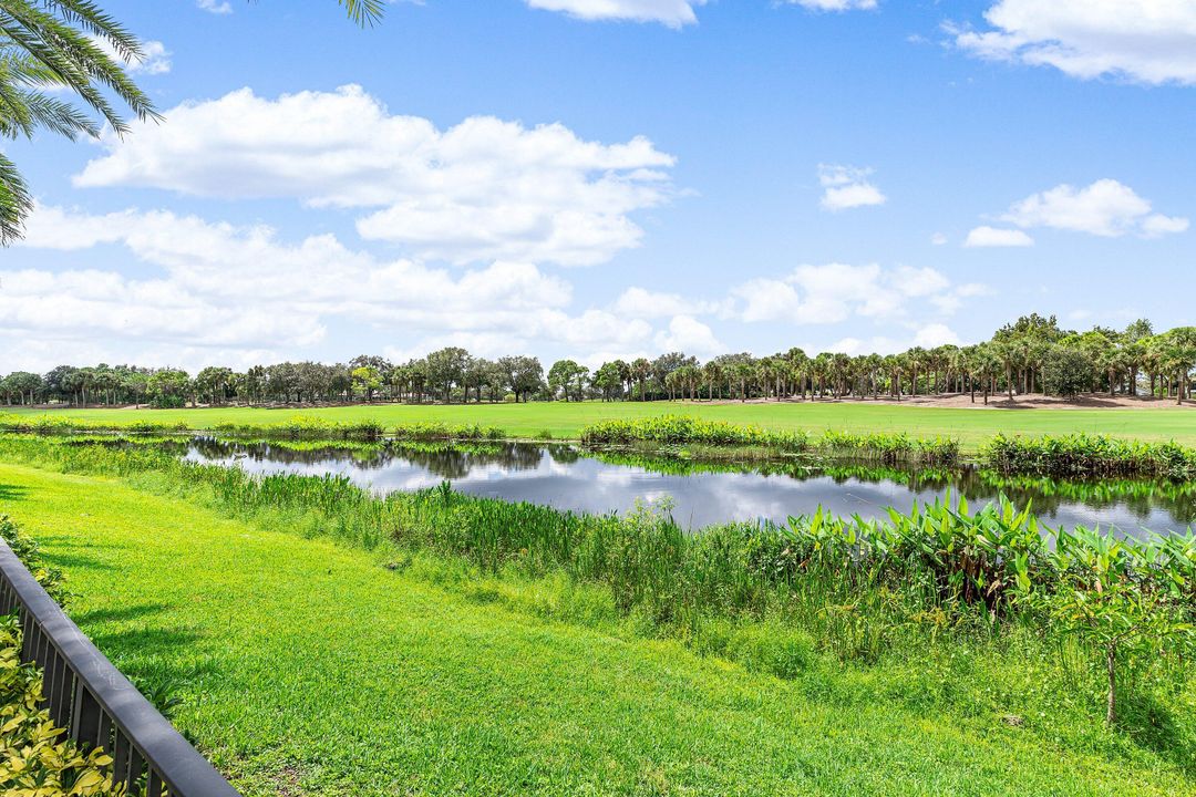 На продажу: $2,750,000 (6 спален, 5 ванн, 4813 Квадратных фут)