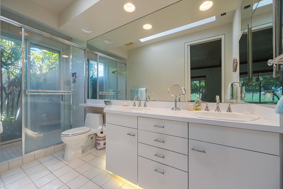 合同活跃: $2,950,000 (3 贝兹, 3 浴室, 3713 平方英尺)