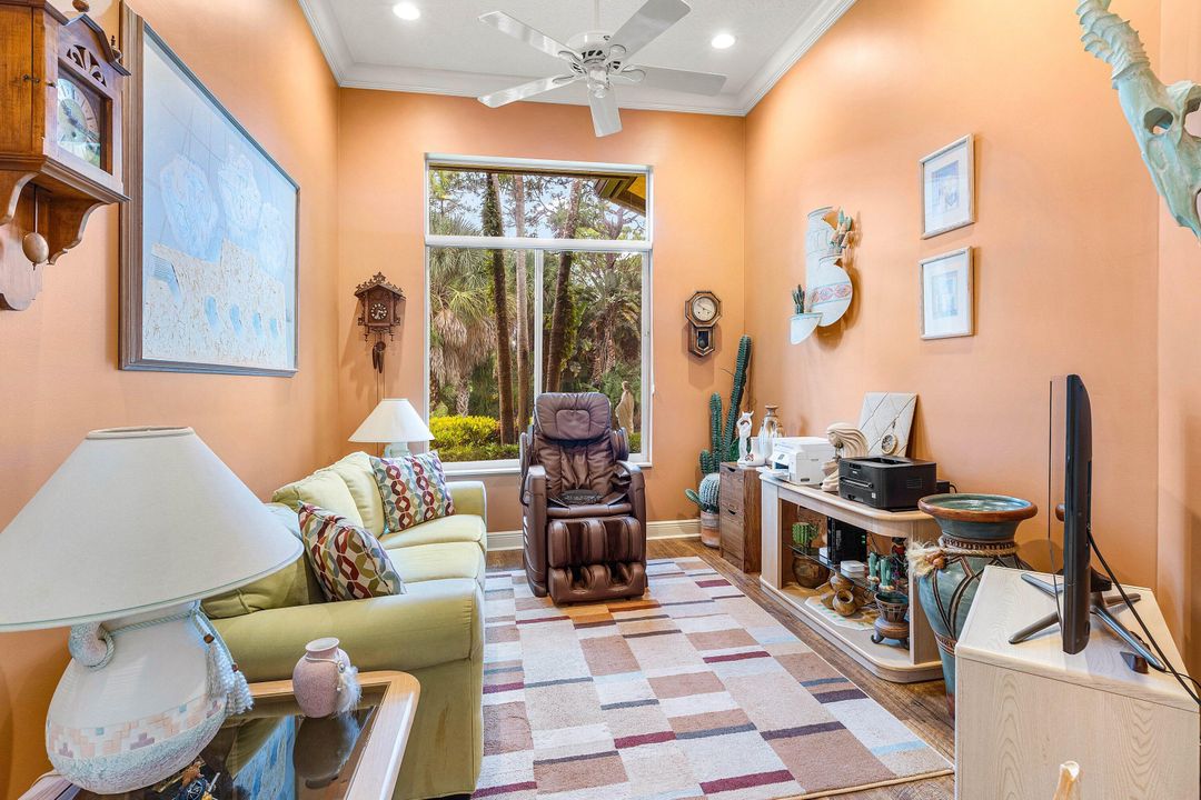 For Sale: $999,000 (3 beds, 3 baths, 2709 Square Feet)