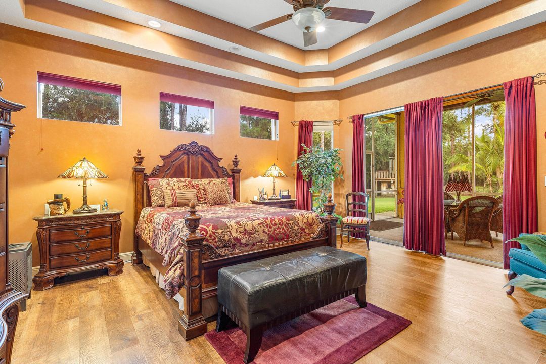 For Sale: $999,000 (3 beds, 3 baths, 2709 Square Feet)