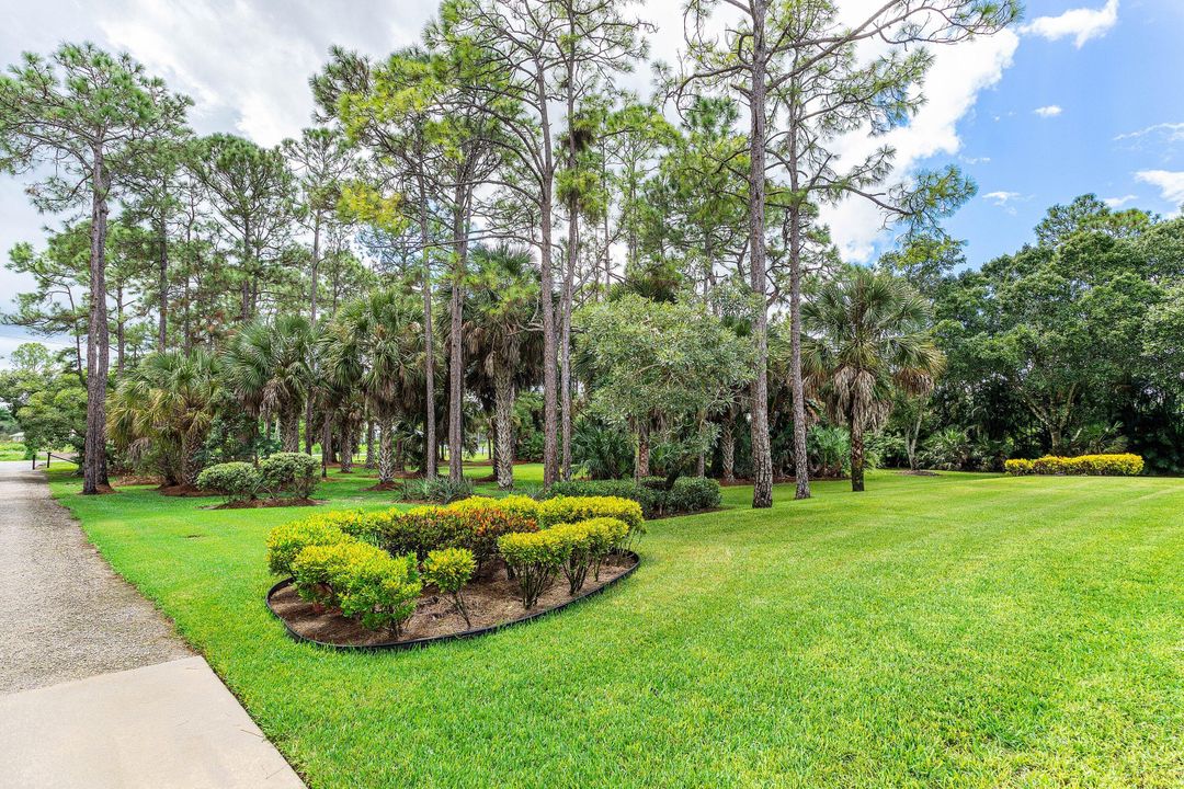 For Sale: $999,000 (3 beds, 3 baths, 2709 Square Feet)