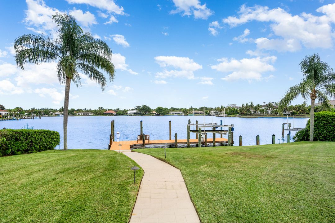 For Sale: $3,295,000 (3 beds, 3 baths, 3190 Square Feet)