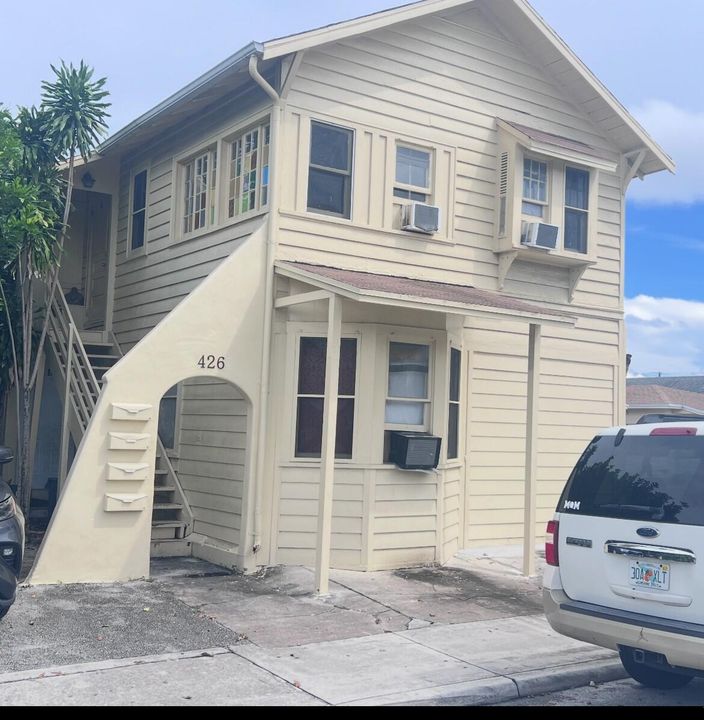 最近售出: $699,000 (0 贝兹, 0 浴室, 2484 平方英尺)