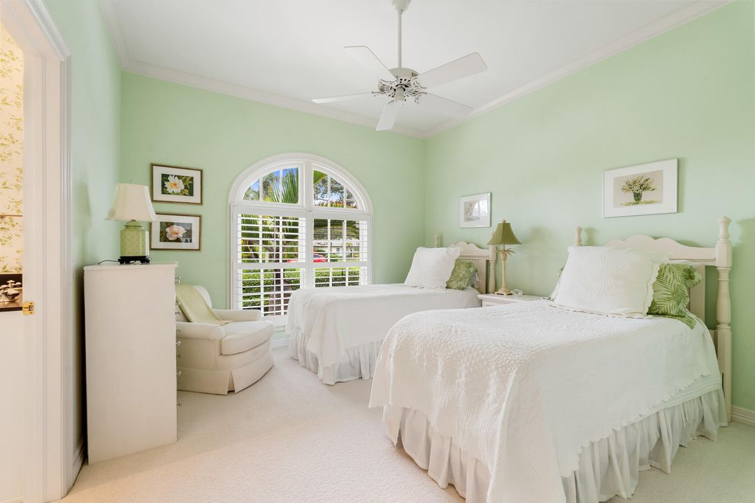 For Sale: $3,295,000 (3 beds, 3 baths, 3190 Square Feet)