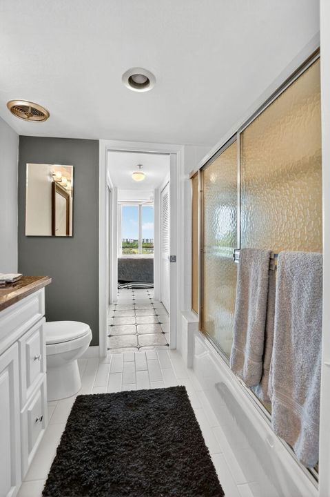 合同活跃: $525,000 (2 贝兹, 2 浴室, 1775 平方英尺)