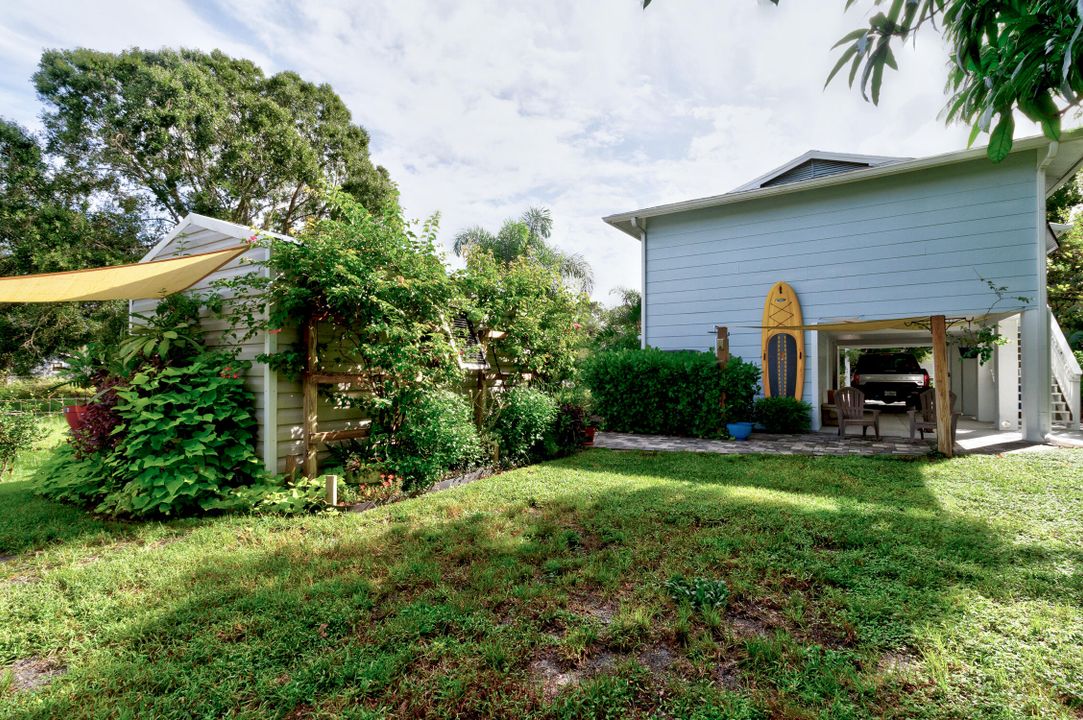 待售: $398,900 (2 贝兹, 2 浴室, 1100 平方英尺)