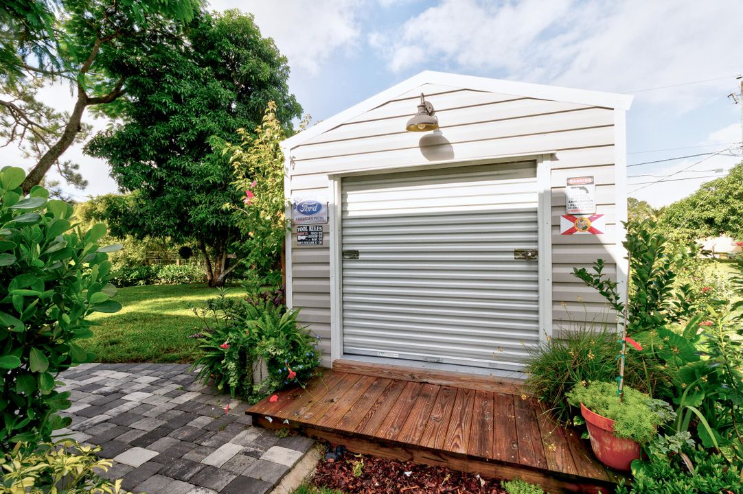 待售: $398,900 (2 贝兹, 2 浴室, 1100 平方英尺)