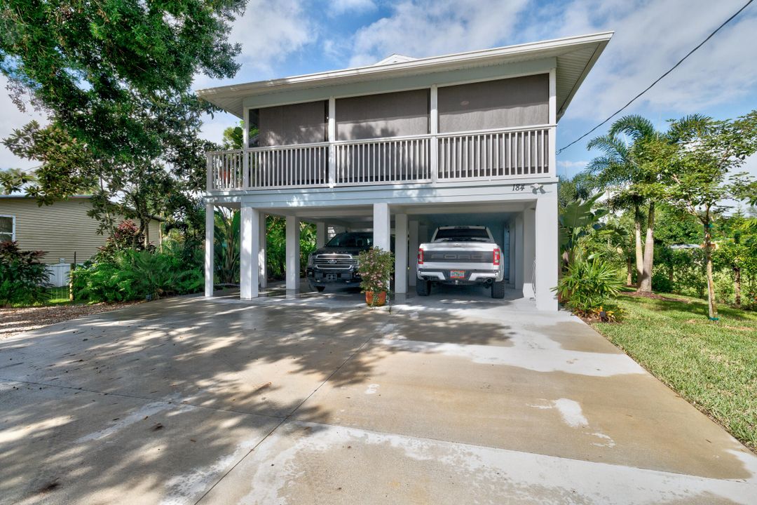 待售: $398,900 (2 贝兹, 2 浴室, 1100 平方英尺)