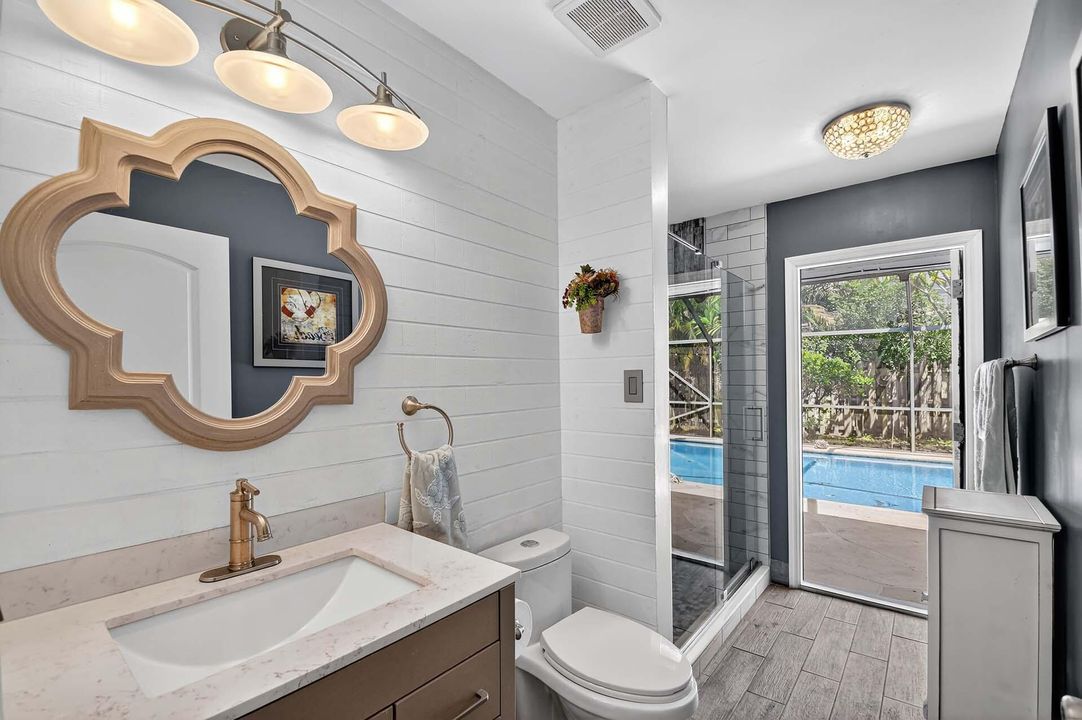 Activo con contrato: $735,000 (3 camas, 2 baños, 2129 Pies cuadrados)