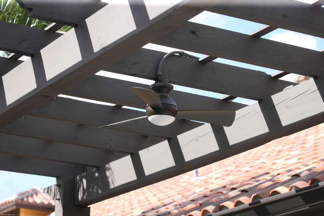 出租: $13,500 (1 贝兹, 2 浴室, 870 平方英尺)