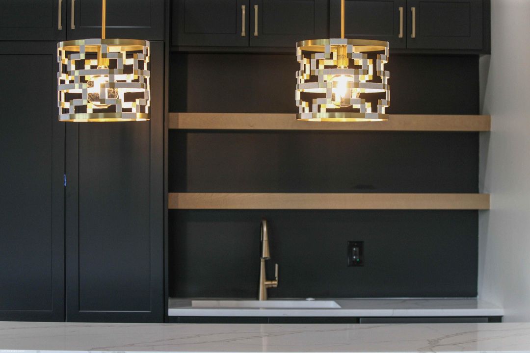 出租: $13,500 (1 贝兹, 2 浴室, 870 平方英尺)