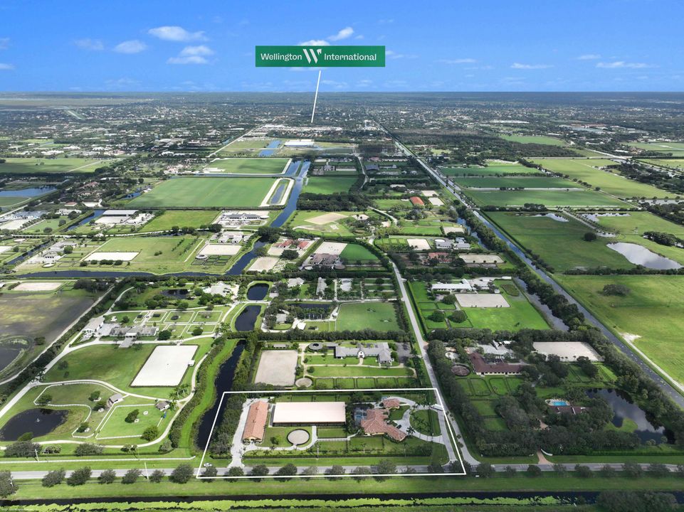 出租: $13,500 (1 贝兹, 2 浴室, 870 平方英尺)